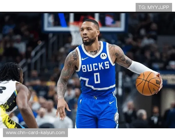 雄鹿依靠利拉德大心脏投射,胜利稳稳到手