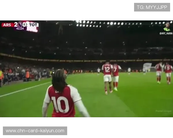 热刺快速抢断后打成,库卢切夫斯基轰入世界波 热刺快速抢断后打成,库卢切夫斯基轰入世界波